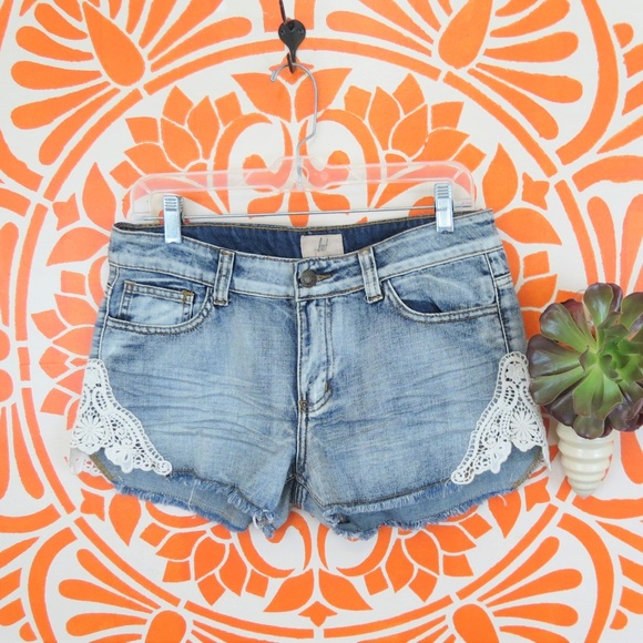 Lost Pants - Lost Denim and Lace Jean Shorts 29